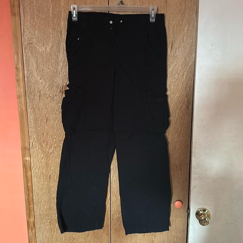 Wide leg, cargo pants